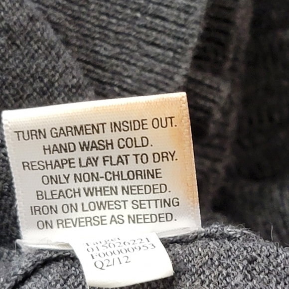 Merona graysequins button up v neck cardigan size medium - Picture 8 of 8